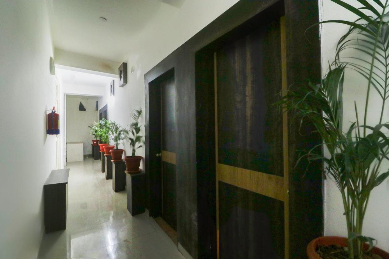 Oyo 66350 Hotel Space Setter Chandaka Exterior photo